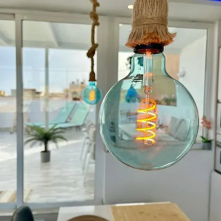 Blanca Tenerife - Atico Loft شقة سان إيسيذرو